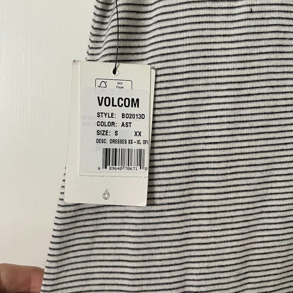 Volcom Striped Maxi Dress - Picture 3 of 6